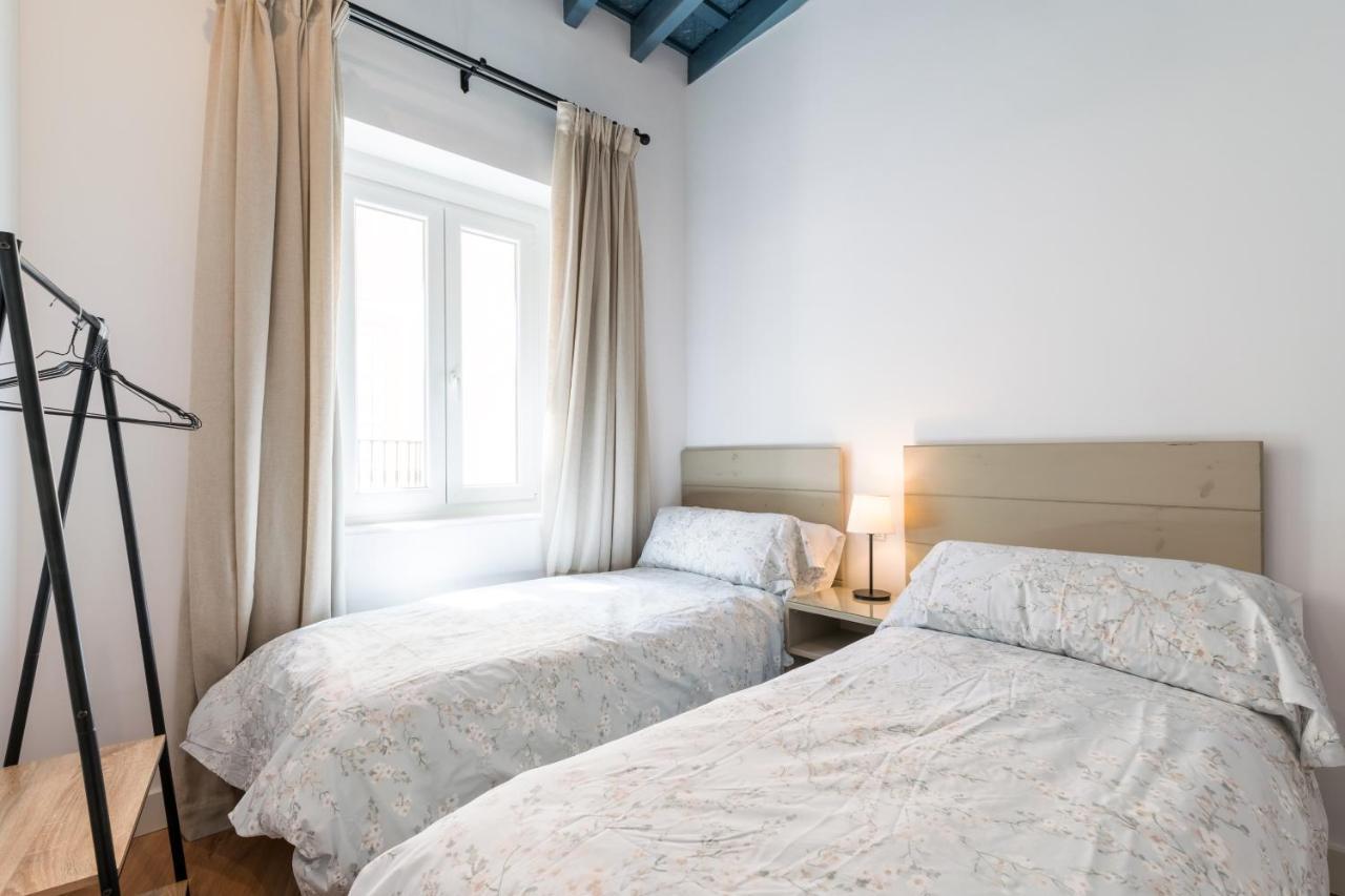 Apartamentos Leoncillos 塞维利亚 外观 照片